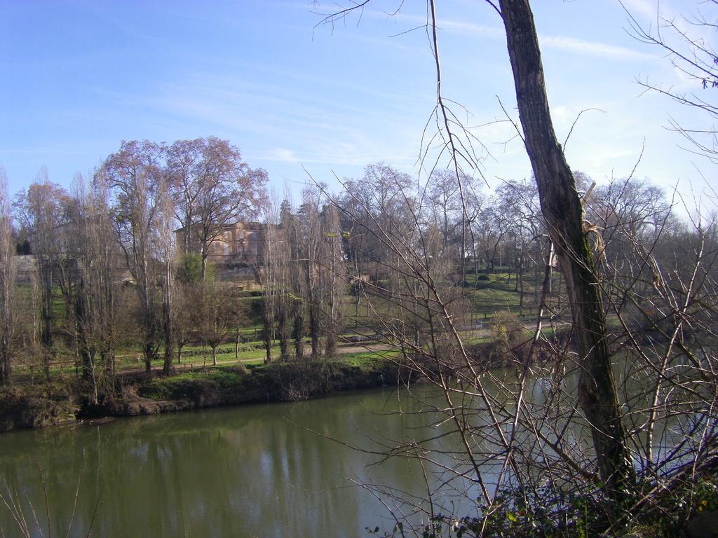 Le Nid De L'Ecureuil Bed & Breakfast Brens  Room photo
